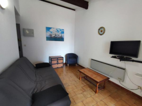 Appartement avec Piscine, Tennis, et Parking - Proche Plages et Commerces - Idéal Familles - FR-1-776-70